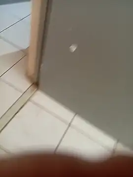 Ravena2290 live sex cam