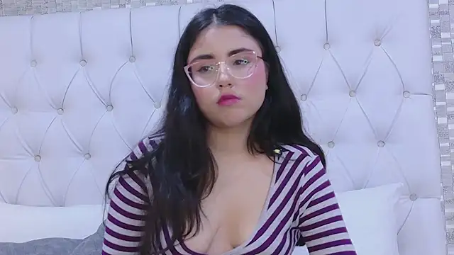 ScarlettPetrova live sex cam