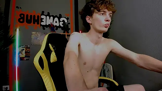 LukeSweet's cam snapshot