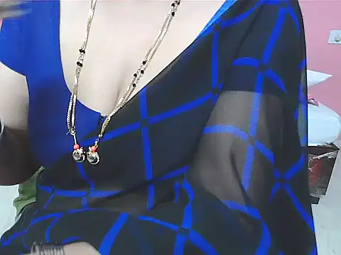 sunitha-3 live sex cam