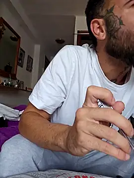 charlye_inkkkk's cam snapshot