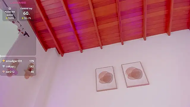 Mia_222 live sex cam