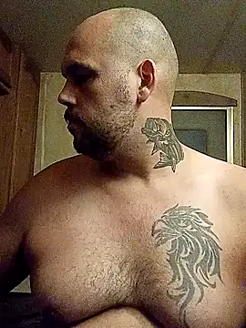 BigriskDaddy92's cam snapshot