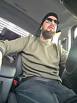 Beardedtattood live sex cam
