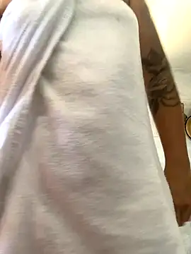 Gabrielleof live sex cam