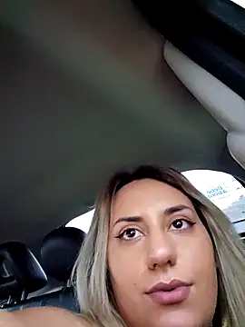 SinfulLovers33 live sex cam