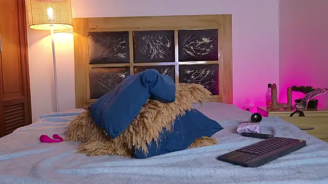 dark_angell77's cam snapshot