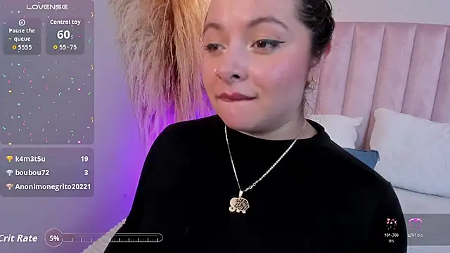 Nina_Rouse_'s cam snapshot