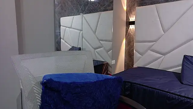 pettymoon1's cam snapshot