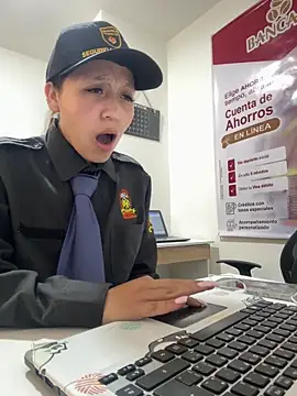 Emily-7_ live sex cam