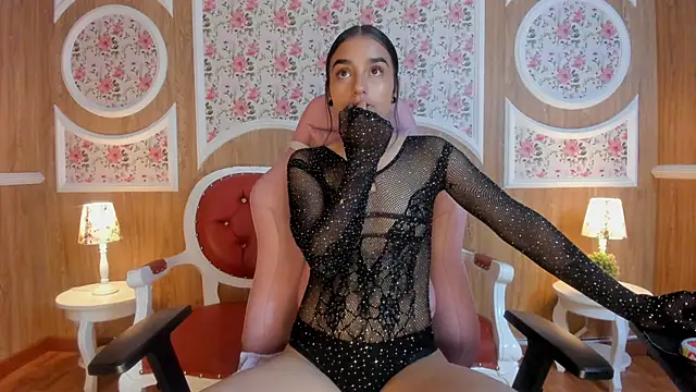 Tash_Blossom's cam snapshot