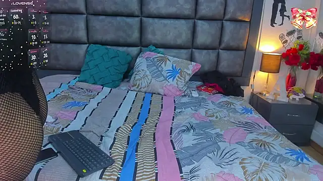 Kattaleyaa_'s cam snapshot