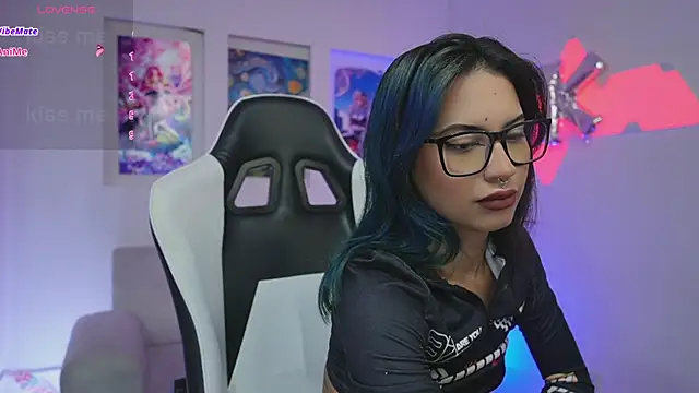 KayraOwen's cam snapshot