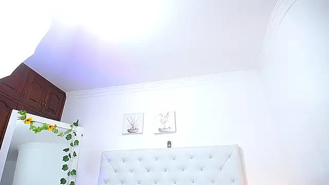 sweett_canela's cam snapshot