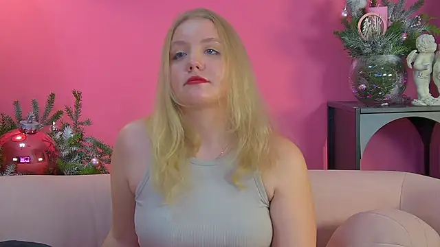 EmilyEvanse's cam snapshot