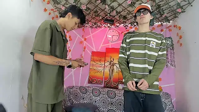 Fresahot2005 live sex cam