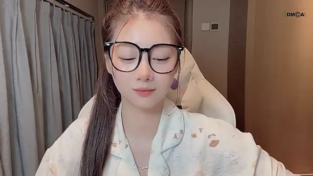 Makinghappymyself_'s cam snapshot