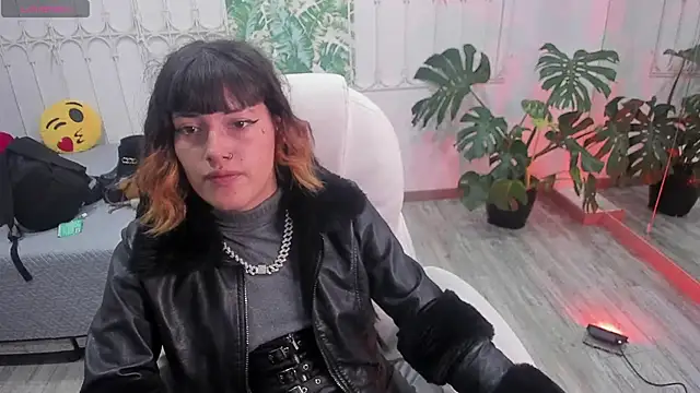 _sharlotte777's cam snapshot