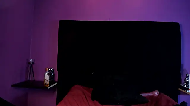 SabbathSinclair's cam snapshot