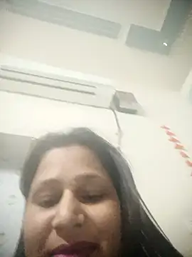 Ariana101's cam snapshot