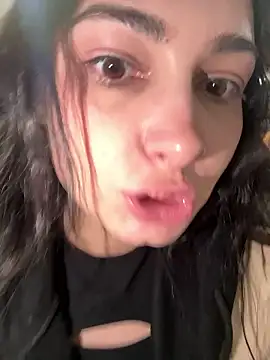 lunalovelee live sex cam