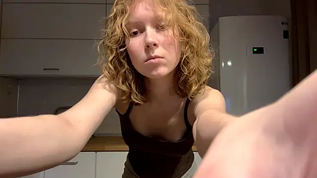 ElfriedaZwack's cam snapshot