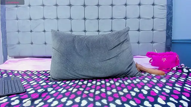 Messy_Karol_'s cam snapshot