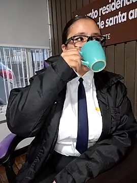 Cute_Penelope live sex cam