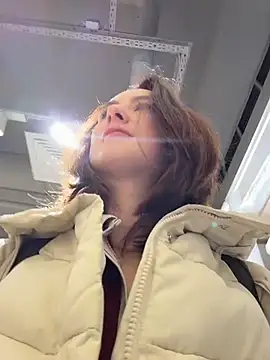 Dina_Tease live sex cam