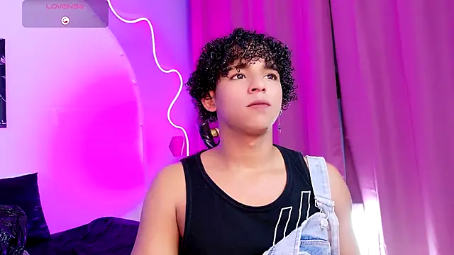 Noah_Smith04's cam snapshot