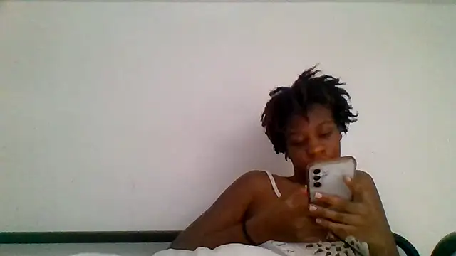 _she_was_a_fairy's cam snapshot