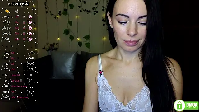 Rita_lovvylyou live sex cam