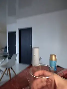 Natural_BIGASS_Nina live sex cam