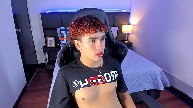 Aiiden_15 live sex cam