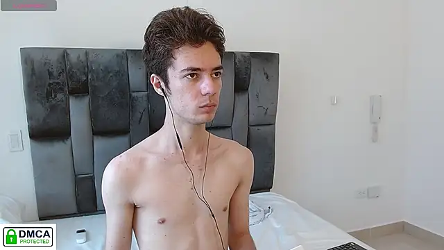 SaccharineSin's cam snapshot