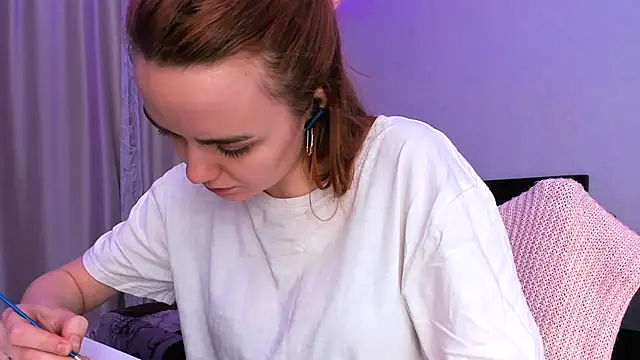 JanetShy live sex cam