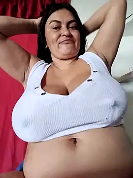 Horny-Mommy-Dirty live sex cam