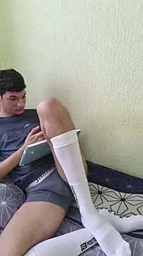 Paulhot018's cam snapshot