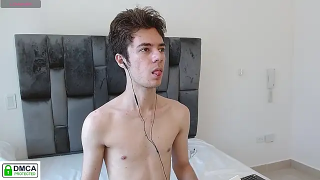 SaccharineSin's cam snapshot