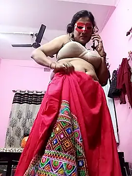 Gullapi live sex cam