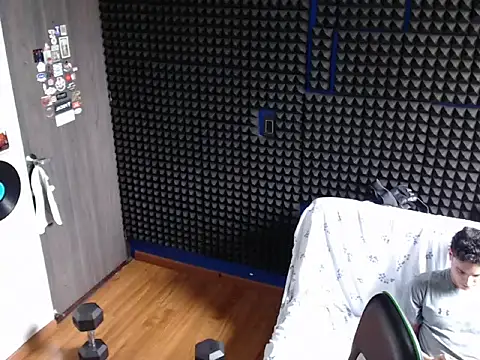 Mr_Lollipop77's cam snapshot