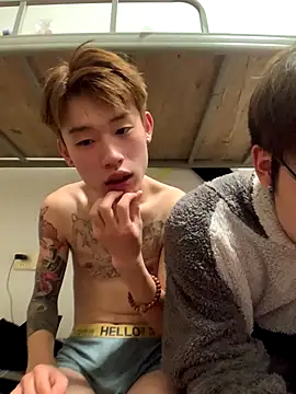 KK-cuteboy's cam snapshot