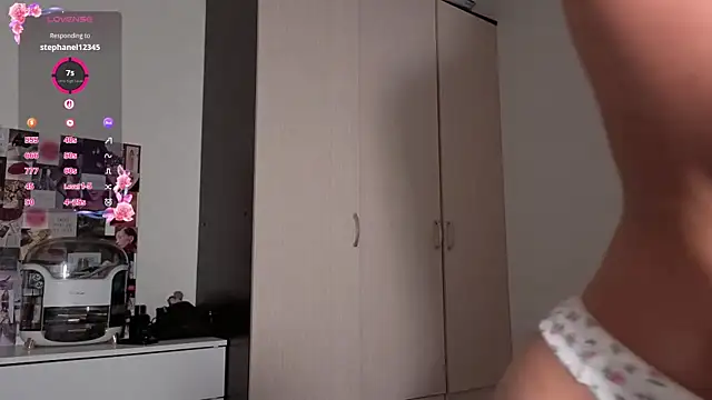 BabySofa live sex cam