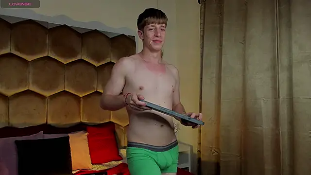 Ostin_Saints's web cam