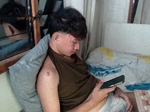 asiantwink0000's cam snapshot