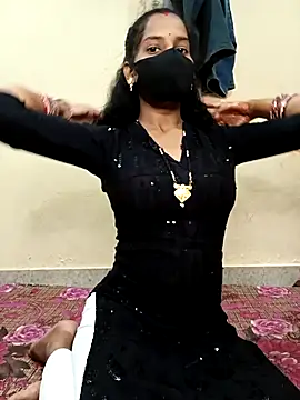 Desi_Hot_Queen live sex cam