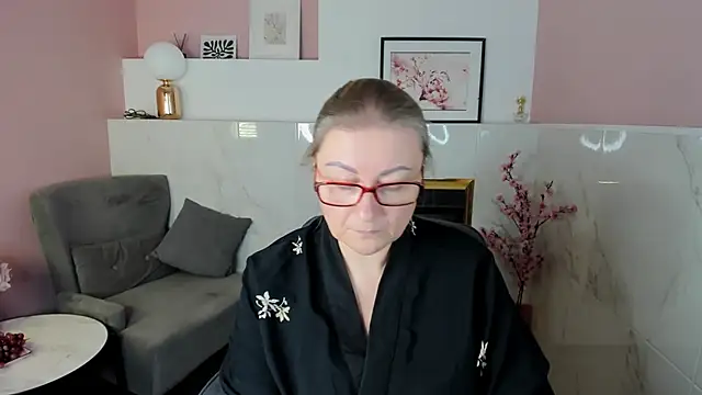 AlexandraKind live sex cam