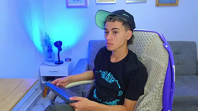 yulian_vasquez live sex cam