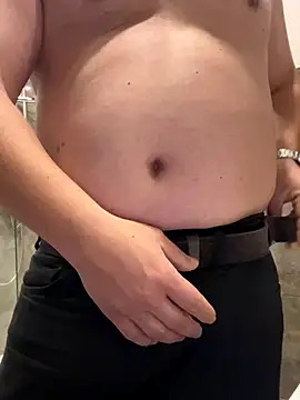 Yasinozturk3232 live sex cam