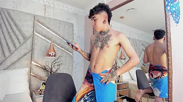 SantiOlsen live sex cam